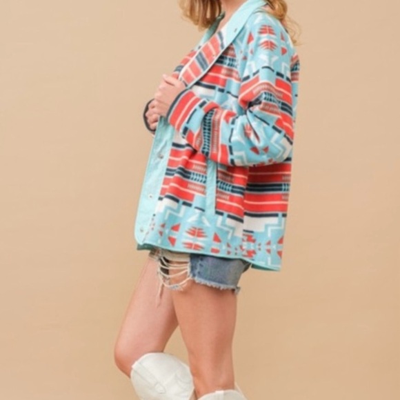 Patterned Women's Jacket with Red and Blue Accents - Picture 3 of 11